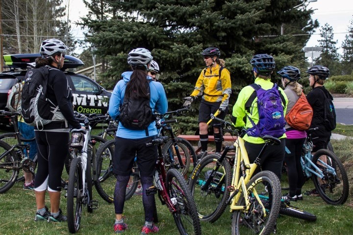 dirt divas mountain biking