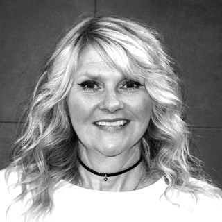 Middays with Kris Weekdays 10 AM - 3 PM & Sat Noon - 5 PM Image